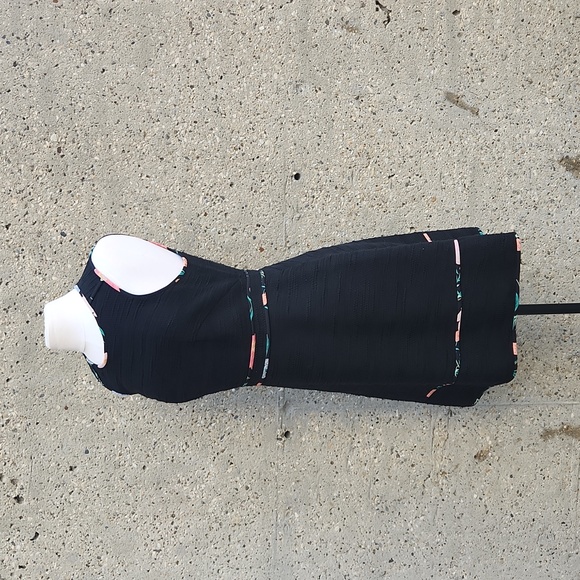 Kate Spade black boucle dress - Picture 3 of 15